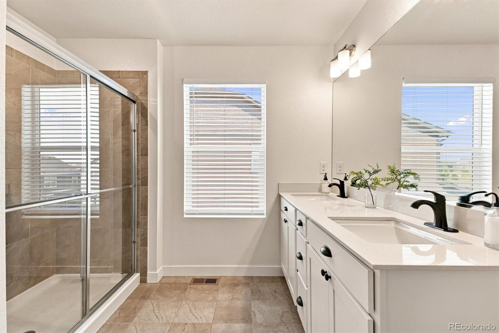 MLS Image #22 for 15732  syracuse court,thornton, Colorado
