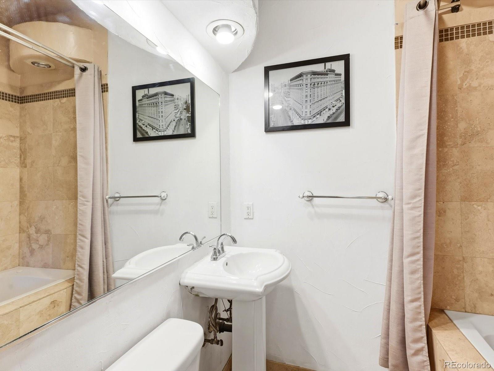 MLS Image #12 for 3133 n downing street,denver, Colorado