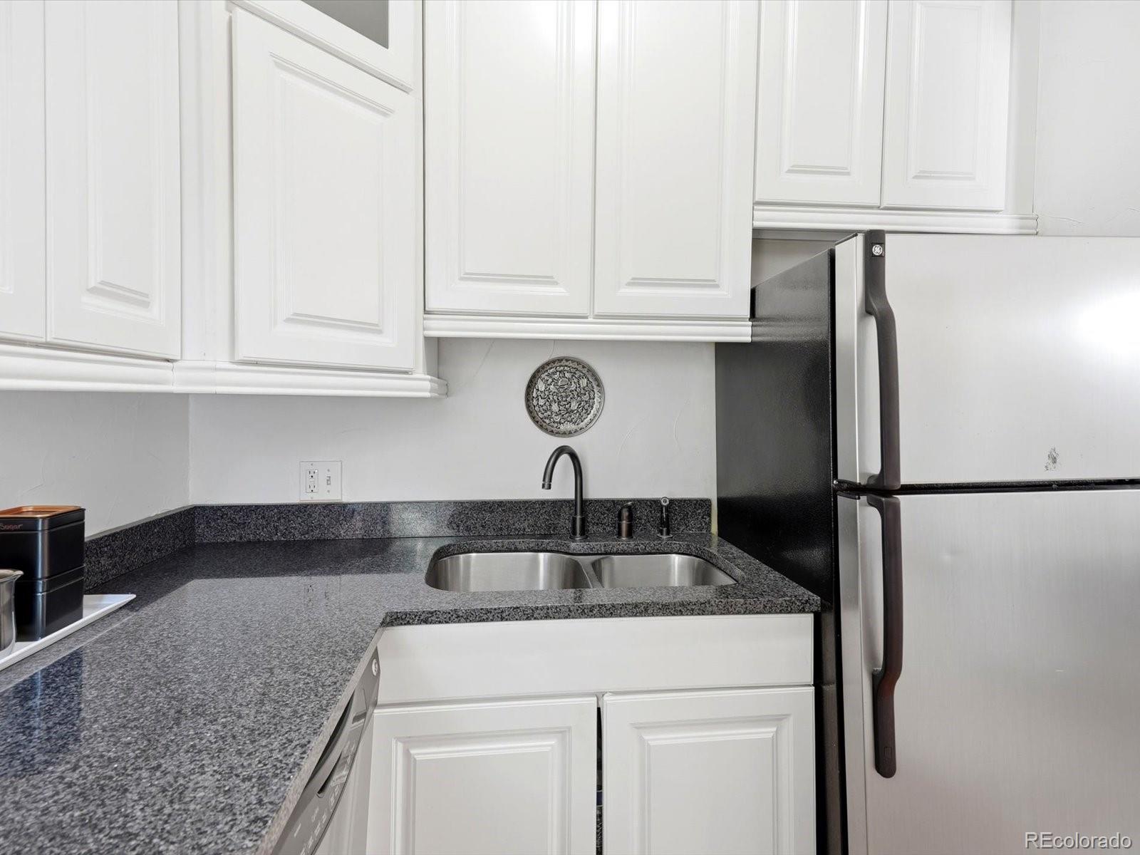 MLS Image #4 for 3133 n downing street,denver, Colorado