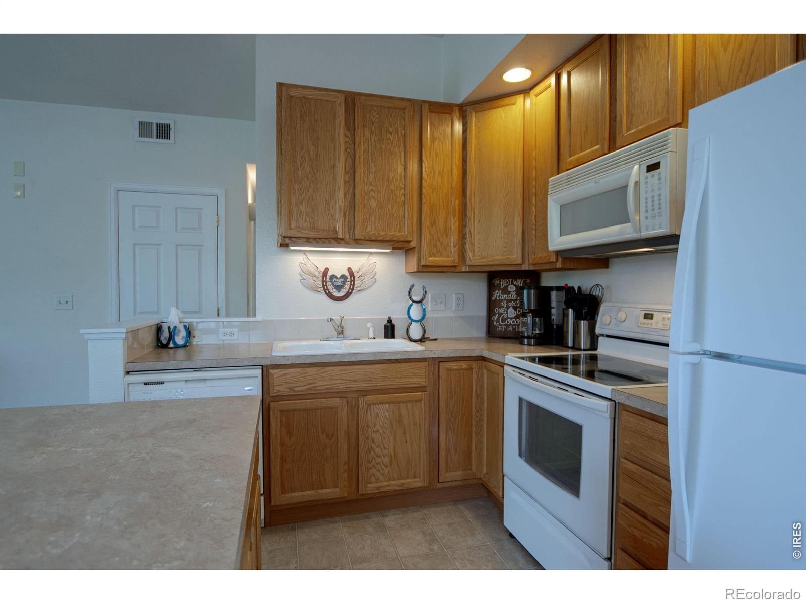 MLS Image #8 for 2059  grays peak drive,loveland, Colorado