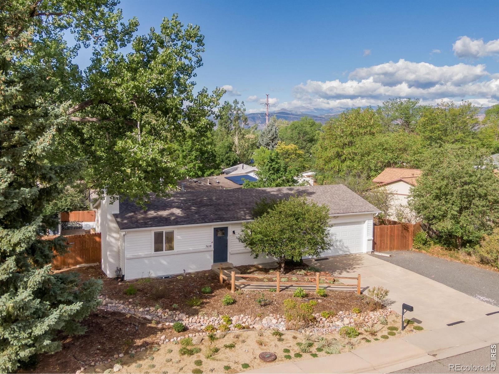 MLS Image #3 for 7618  aberdeen way,boulder, Colorado