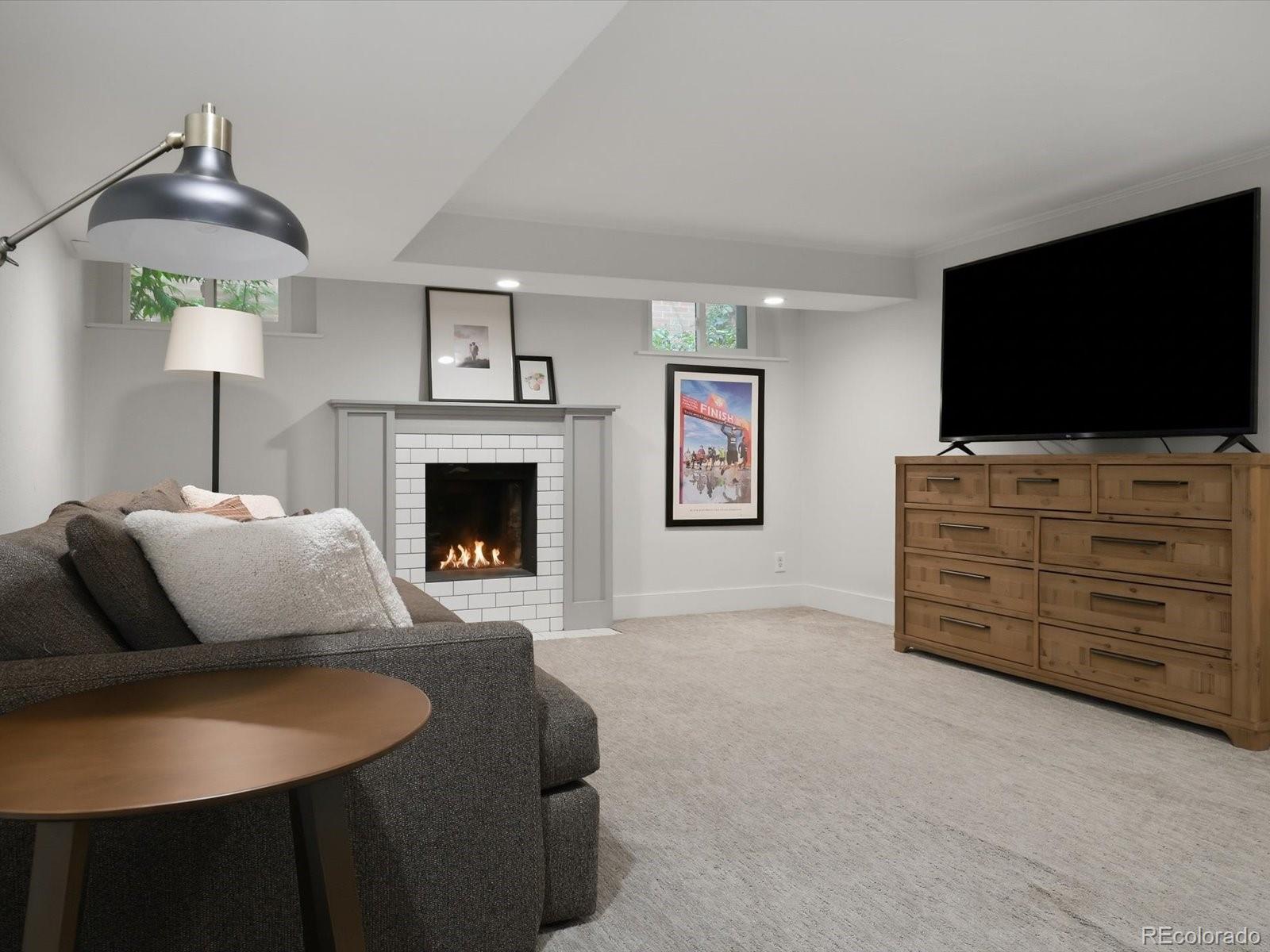 MLS Image #33 for 2307  grape street,denver, Colorado