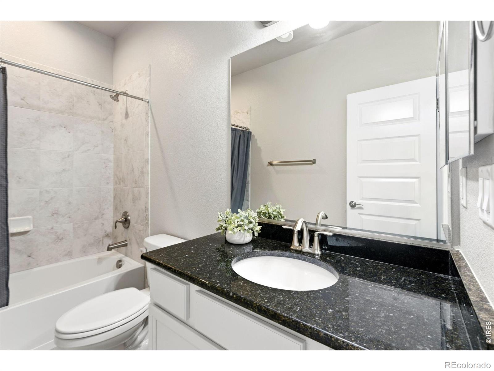 MLS Image #14 for 1323  86th avenue,greeley, Colorado
