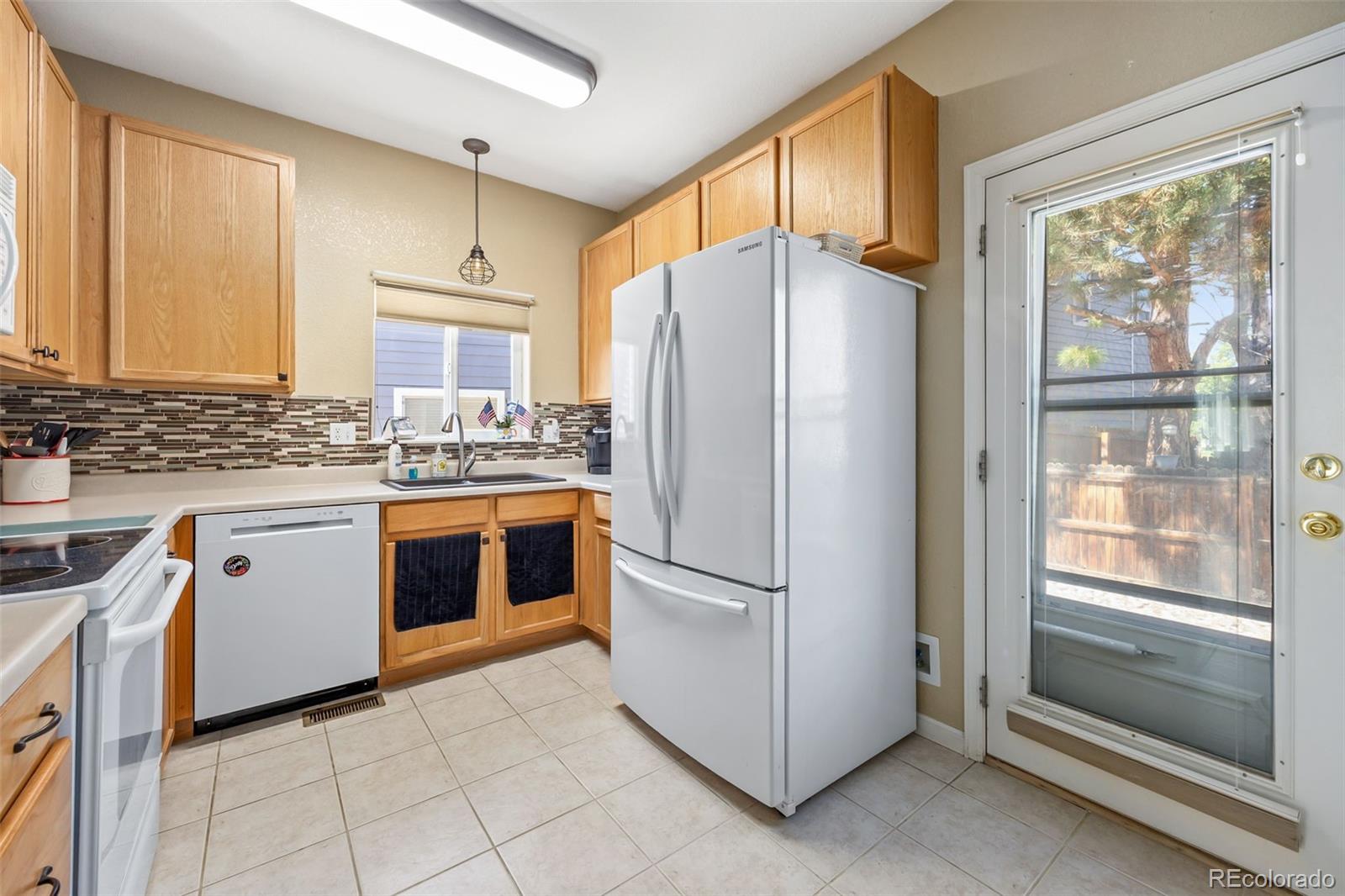 MLS Image #4 for 10003  wyandott circle,thornton, Colorado