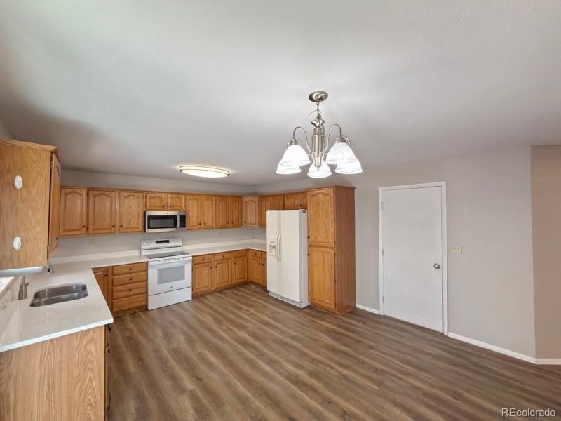 MLS Image #3 for 8905 s brentwood street,littleton, Colorado