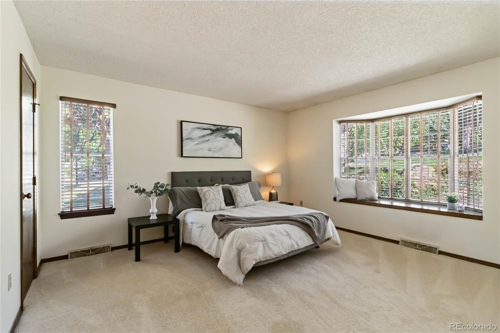 MLS Image #15 for 7101 w yale avenue,denver, Colorado