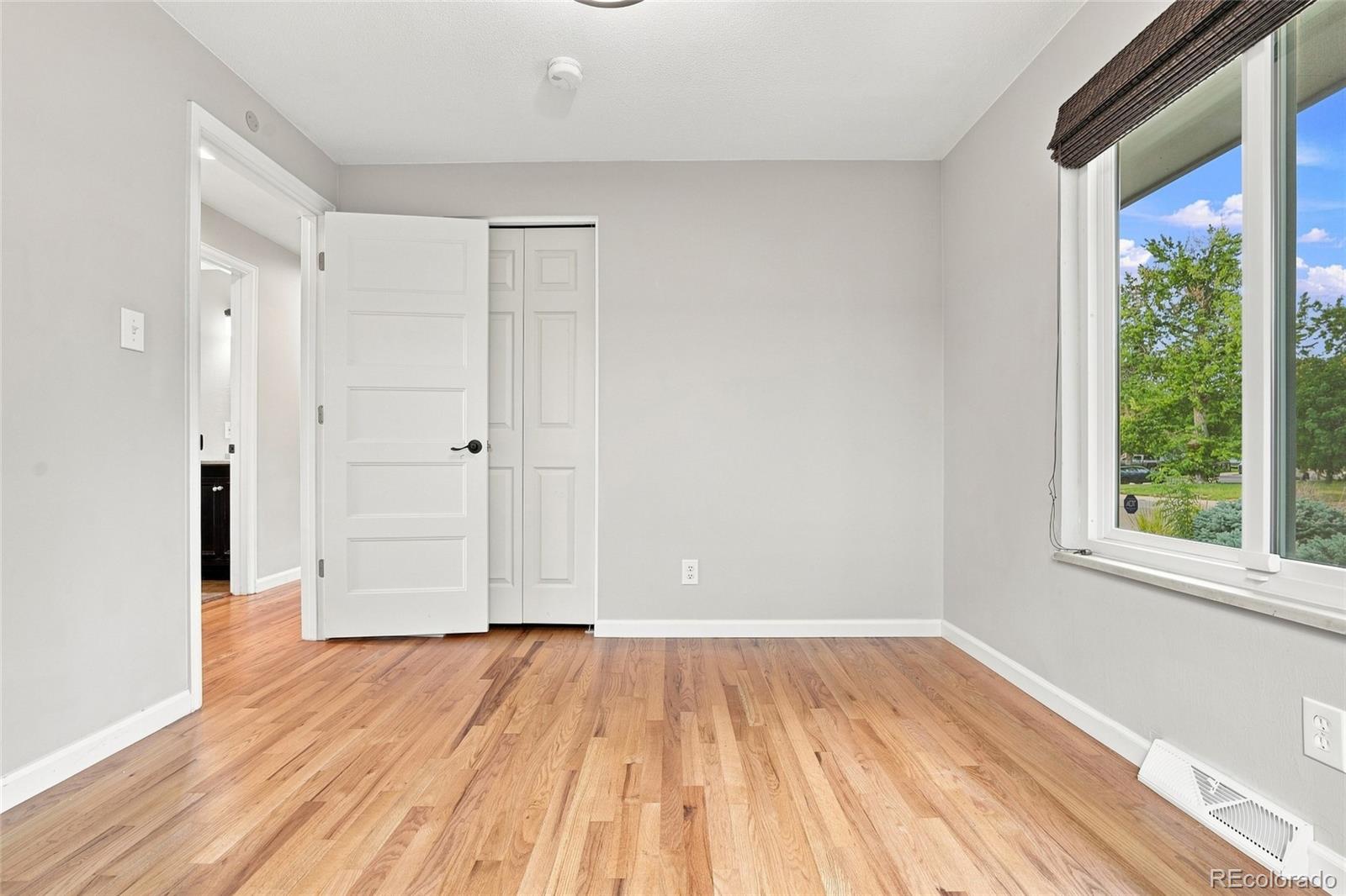 MLS Image #19 for 1461 s magnolia way,denver, Colorado