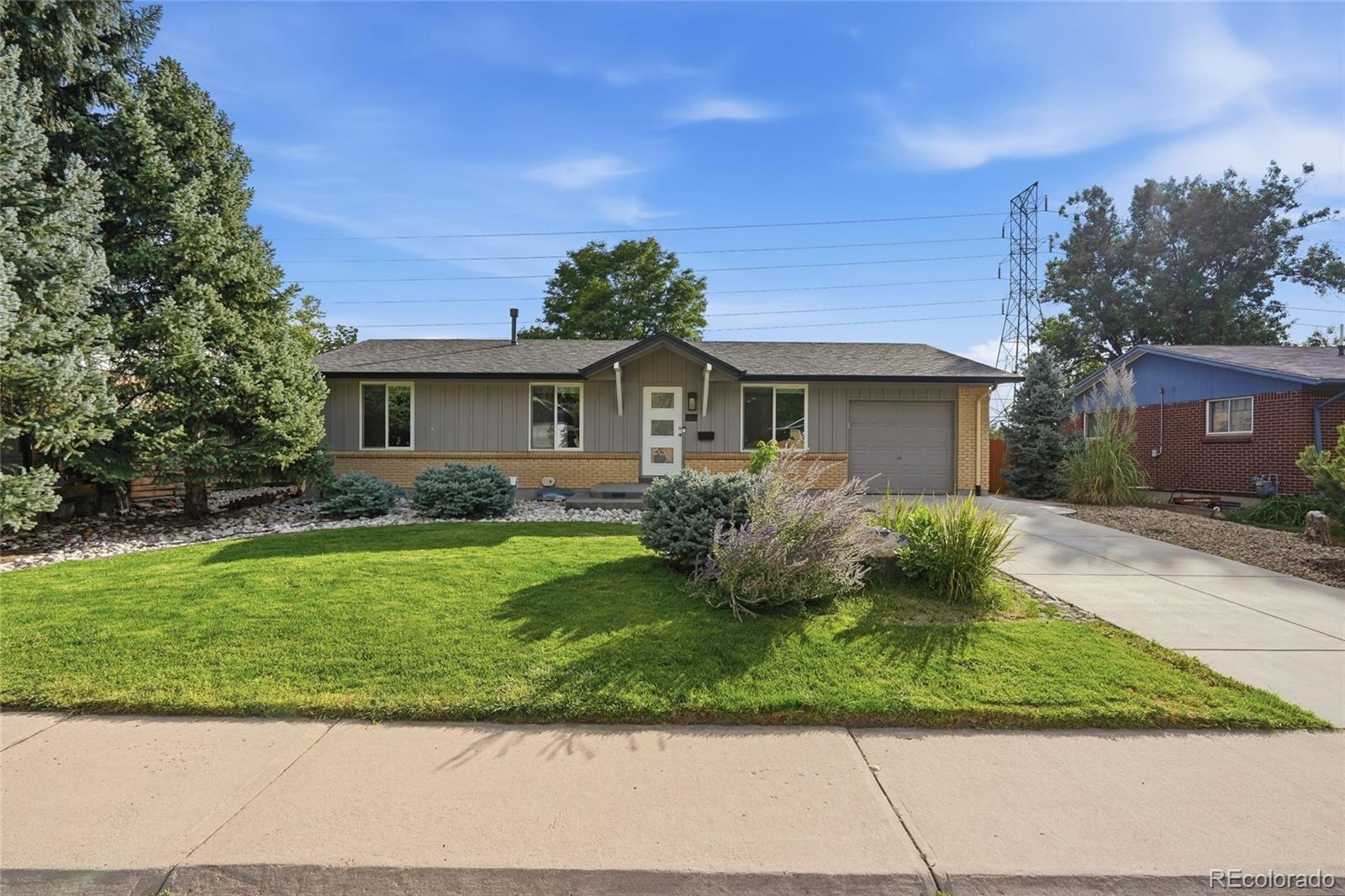 MLS Image #2 for 1461 s magnolia way,denver, Colorado
