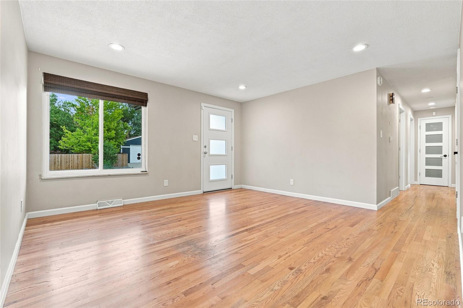 MLS Image #4 for 1461 s magnolia way,denver, Colorado