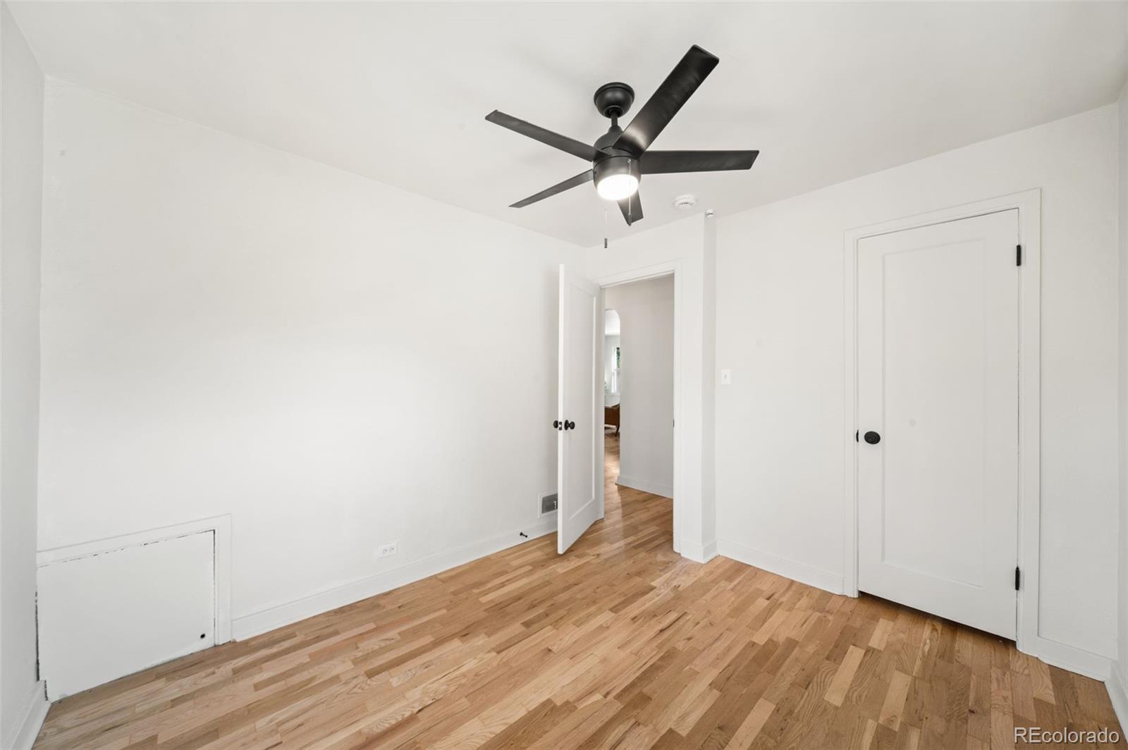 MLS Image #18 for 4515 s delaware street,englewood, Colorado