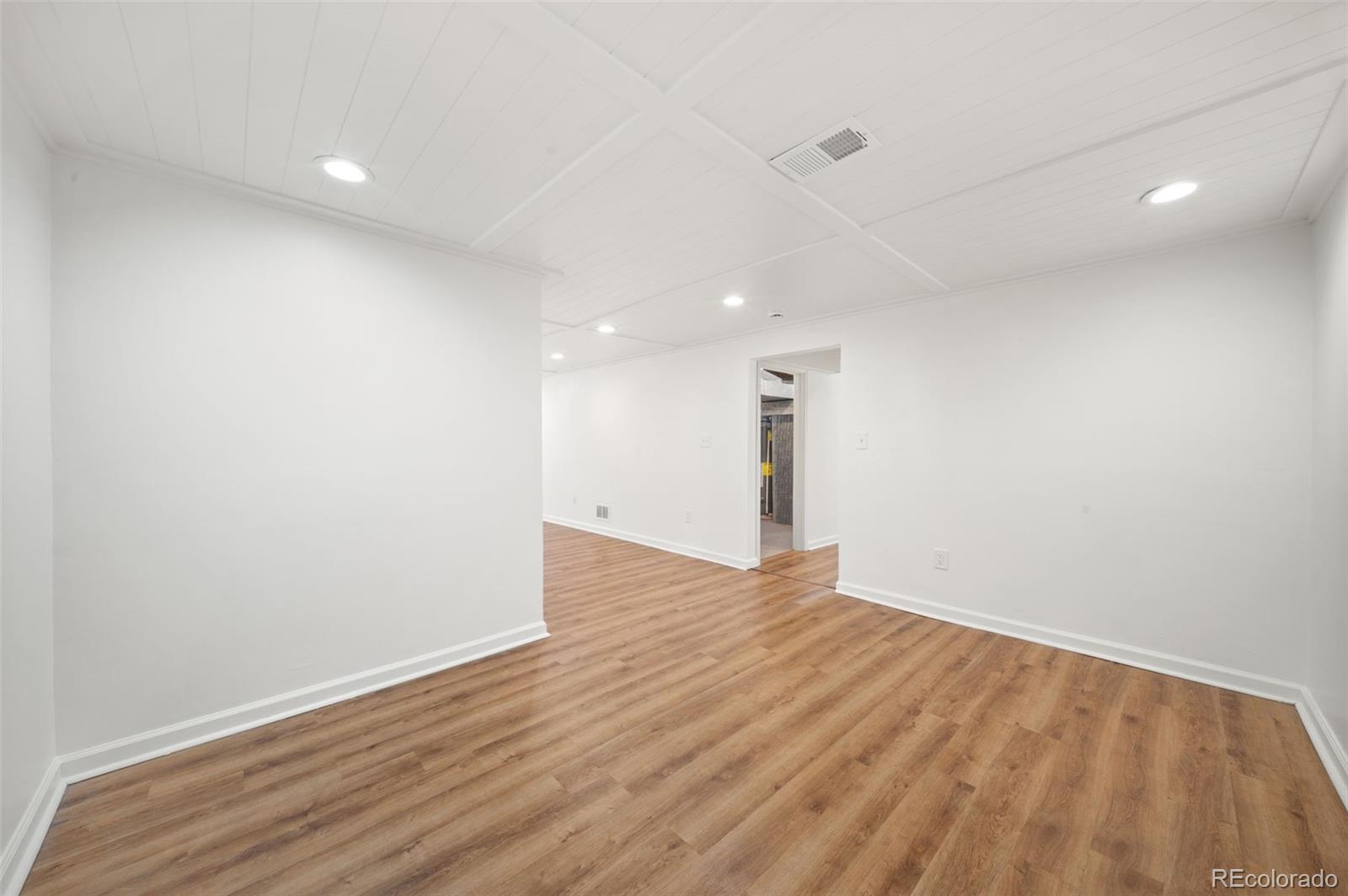 MLS Image #23 for 4515 s delaware street,englewood, Colorado