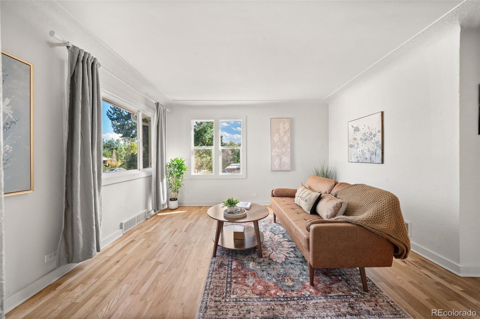 MLS Image #8 for 4515 s delaware street,englewood, Colorado