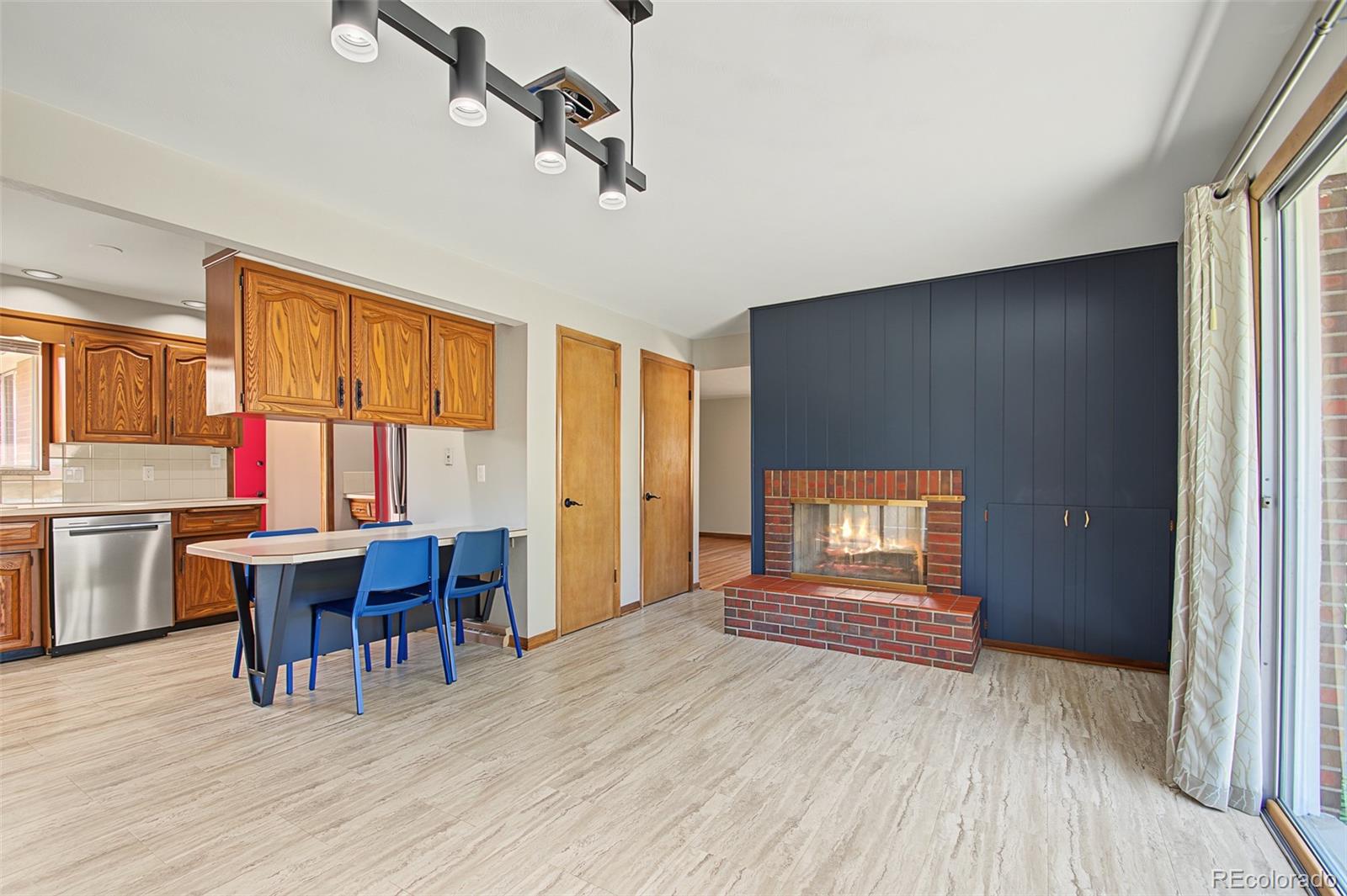 MLS Image #11 for 2408 s utica street,denver, Colorado