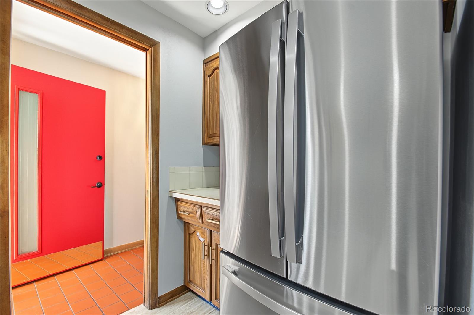 MLS Image #6 for 2408 s utica street,denver, Colorado