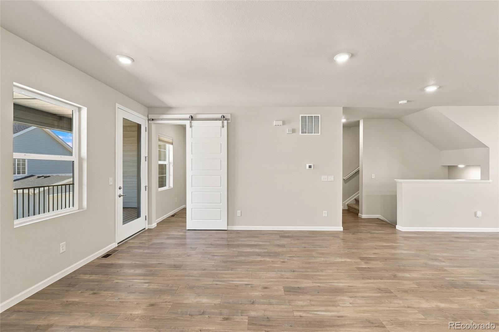 MLS Image #13 for 8806  fraser river loop,littleton, Colorado