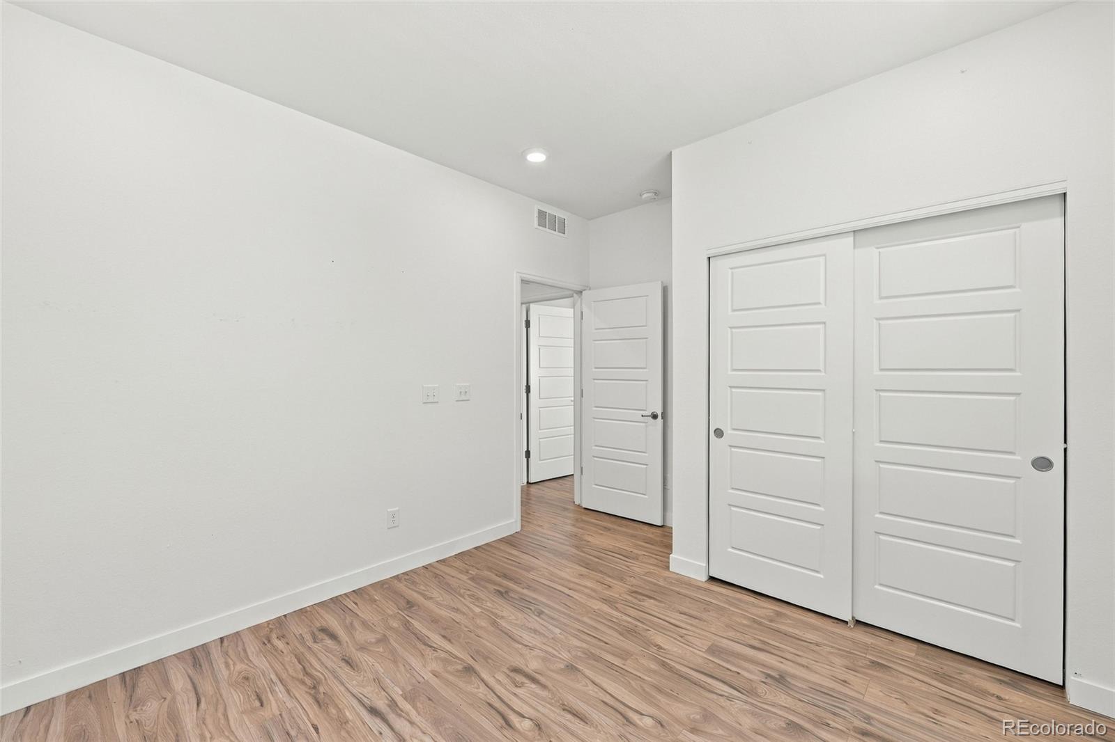 MLS Image #33 for 8806  fraser river loop,littleton, Colorado
