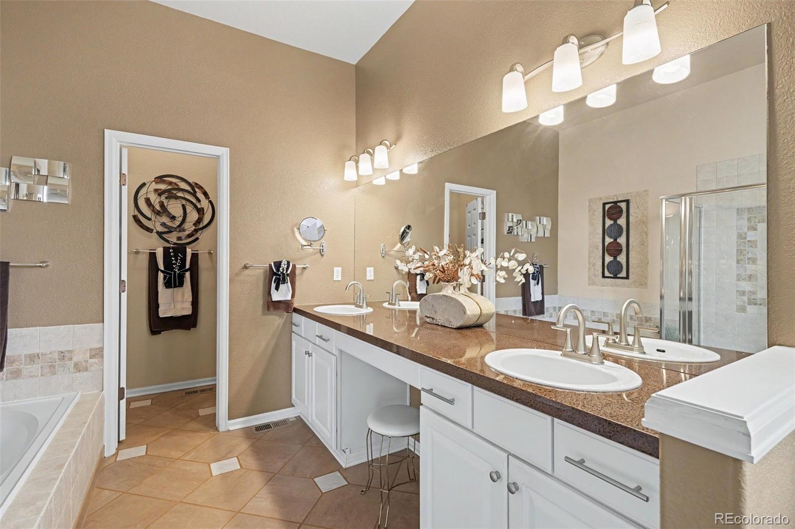 MLS Image #16 for 20536 e flora drive,aurora, Colorado