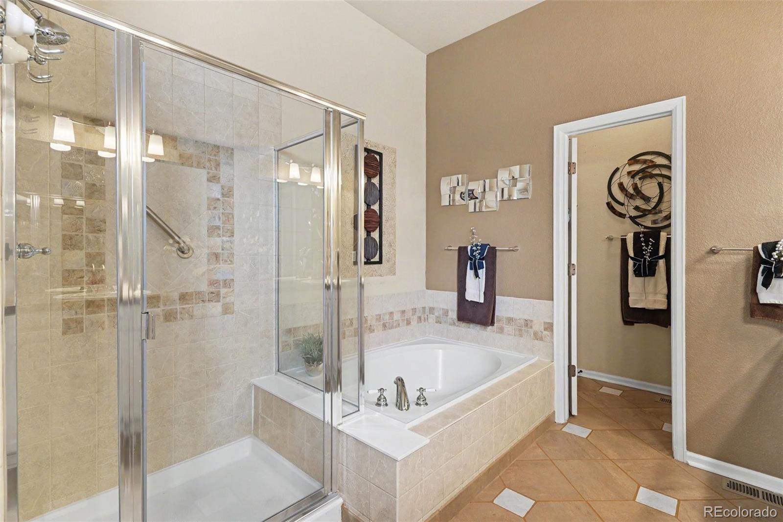 MLS Image #17 for 20536 e flora drive,aurora, Colorado
