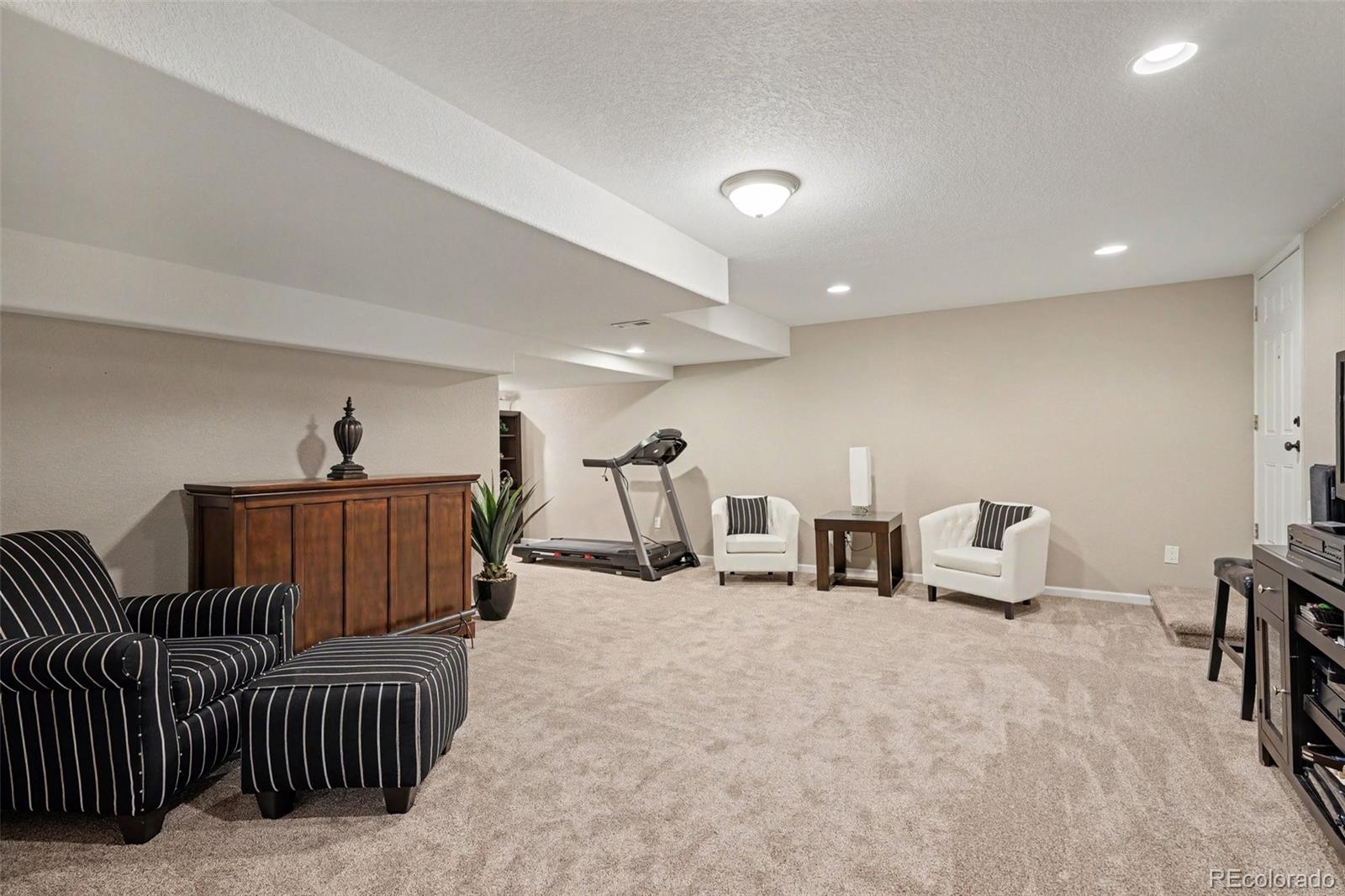 MLS Image #28 for 20536 e flora drive,aurora, Colorado