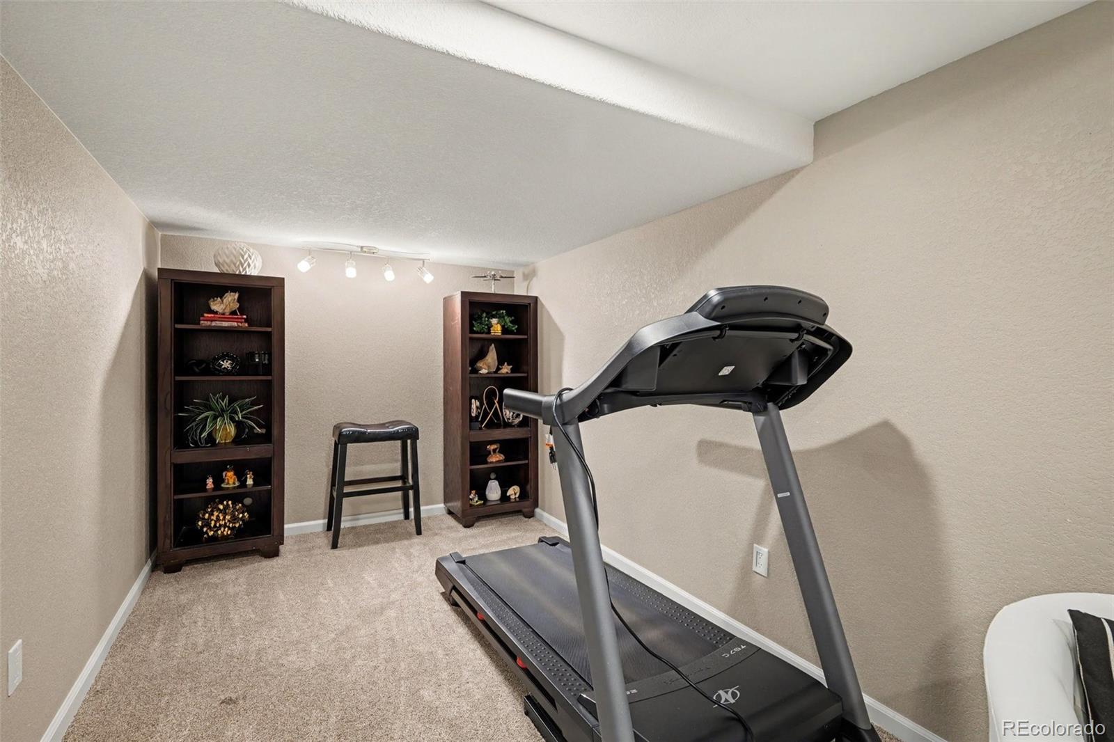 MLS Image #29 for 20536 e flora drive,aurora, Colorado