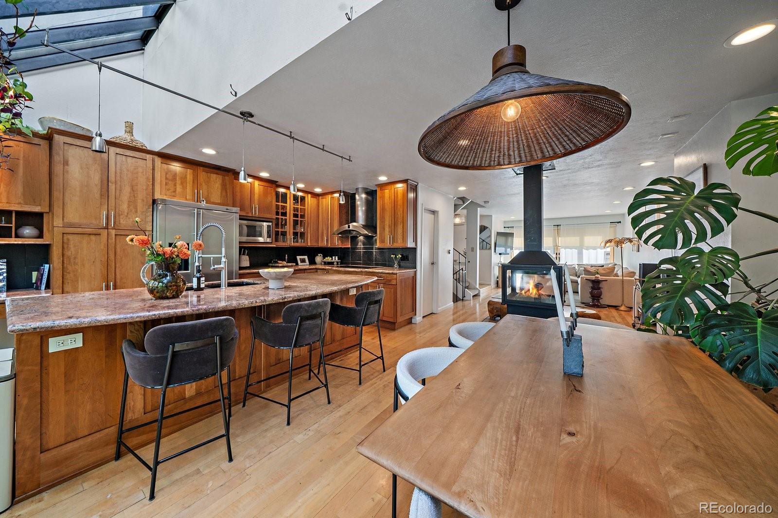 MLS Image #5 for 960 n pennsylvania street 12,denver, Colorado