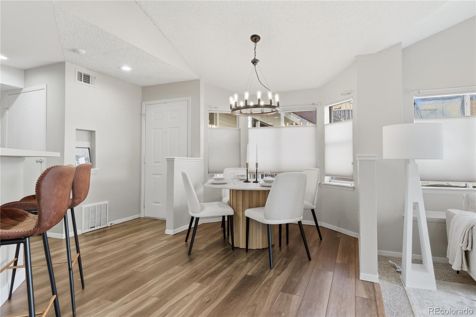 MLS Image #11 for 6001 s yosemite street,greenwood village, Colorado