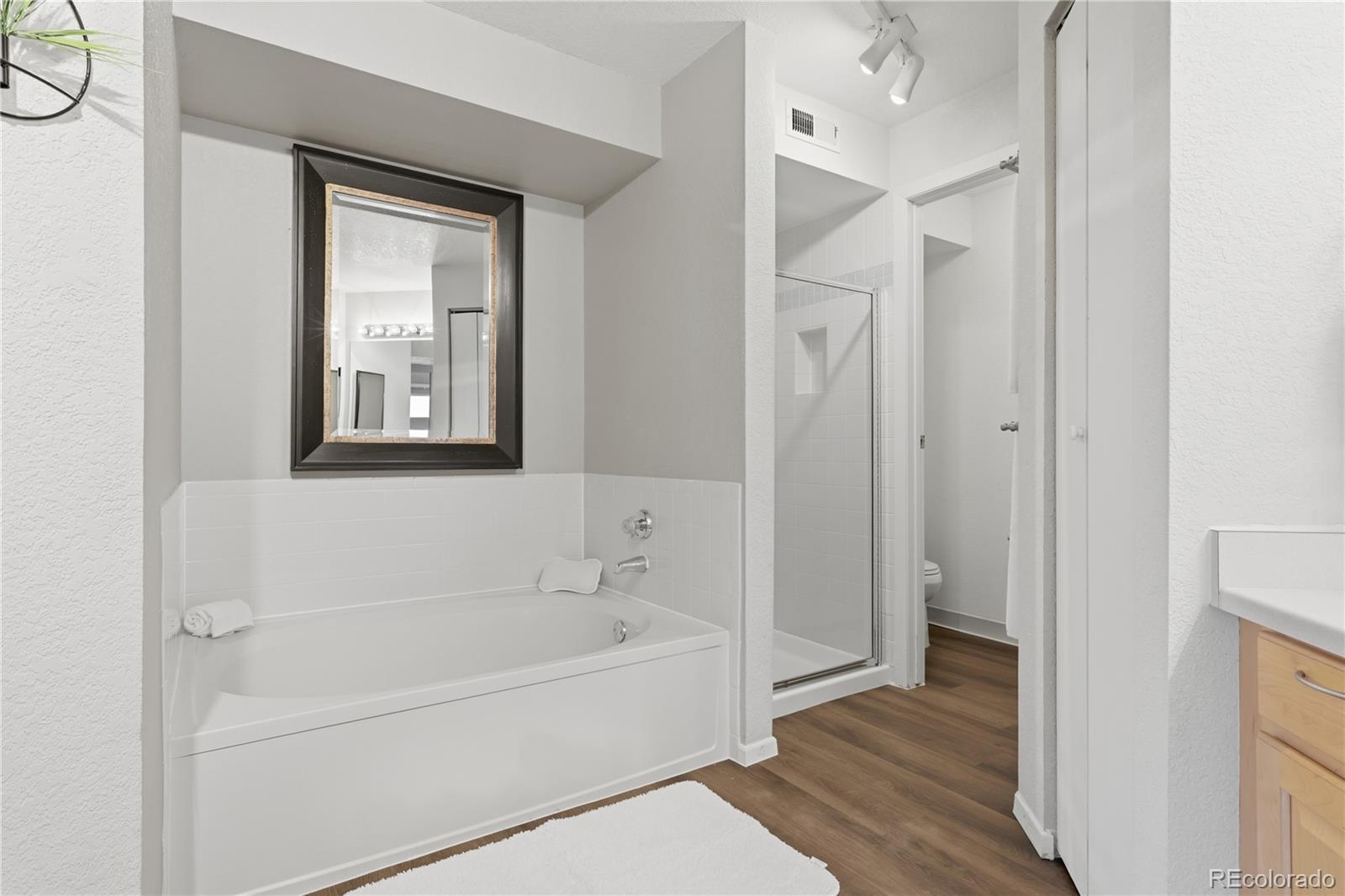 MLS Image #20 for 6001 s yosemite street,greenwood village, Colorado