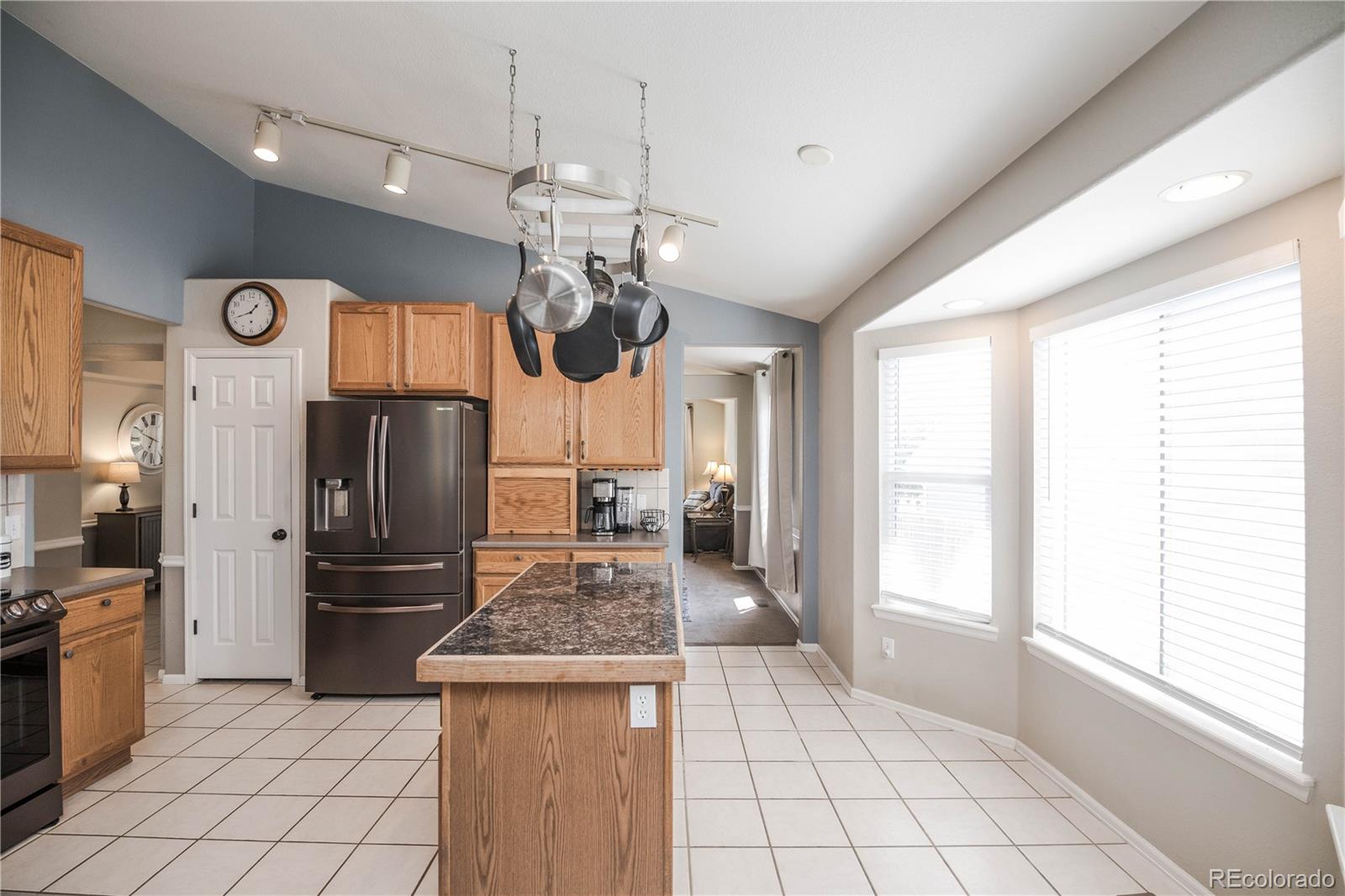 MLS Image #11 for 22755 e alamo place,aurora, Colorado