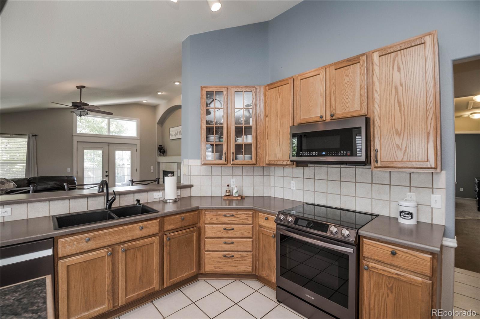 MLS Image #17 for 22755 e alamo place,aurora, Colorado