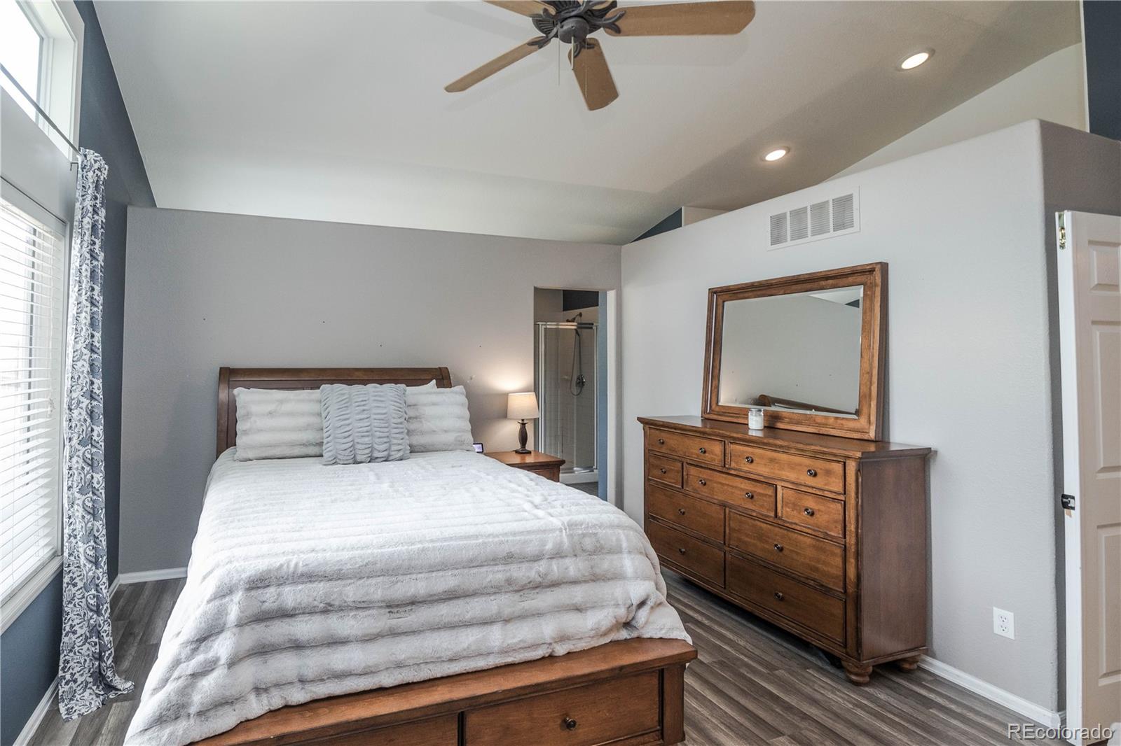 MLS Image #24 for 22755 e alamo place,aurora, Colorado