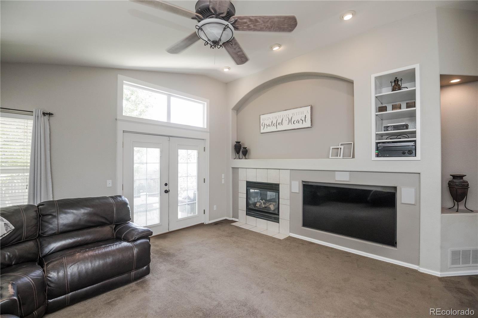 MLS Image #3 for 22755 e alamo place,aurora, Colorado