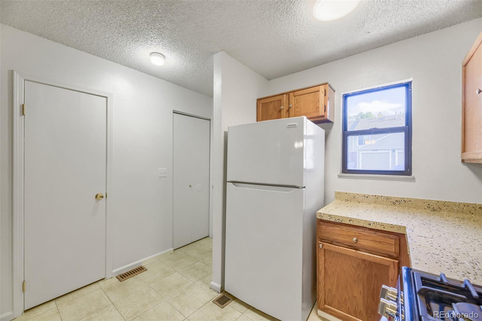 MLS Image #7 for 7474 e arkansas avenue,denver, Colorado