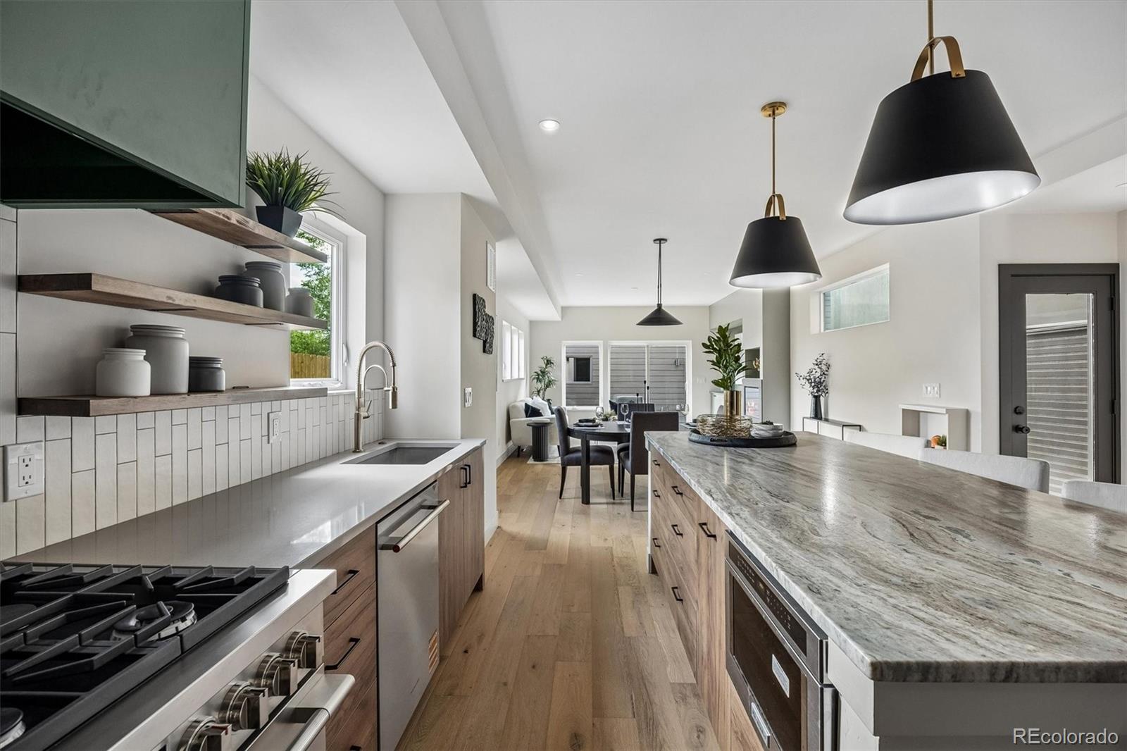 MLS Image #14 for 2365 s cherokee street ,denver, Colorado