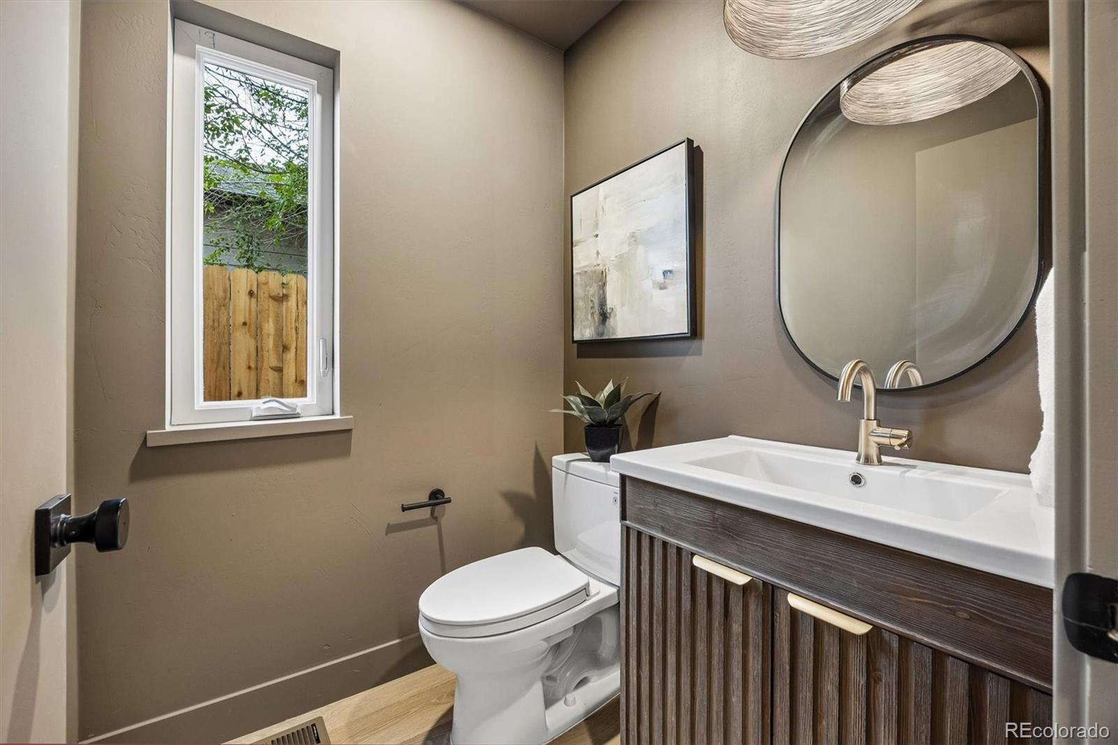 MLS Image #20 for 2365 s cherokee street ,denver, Colorado