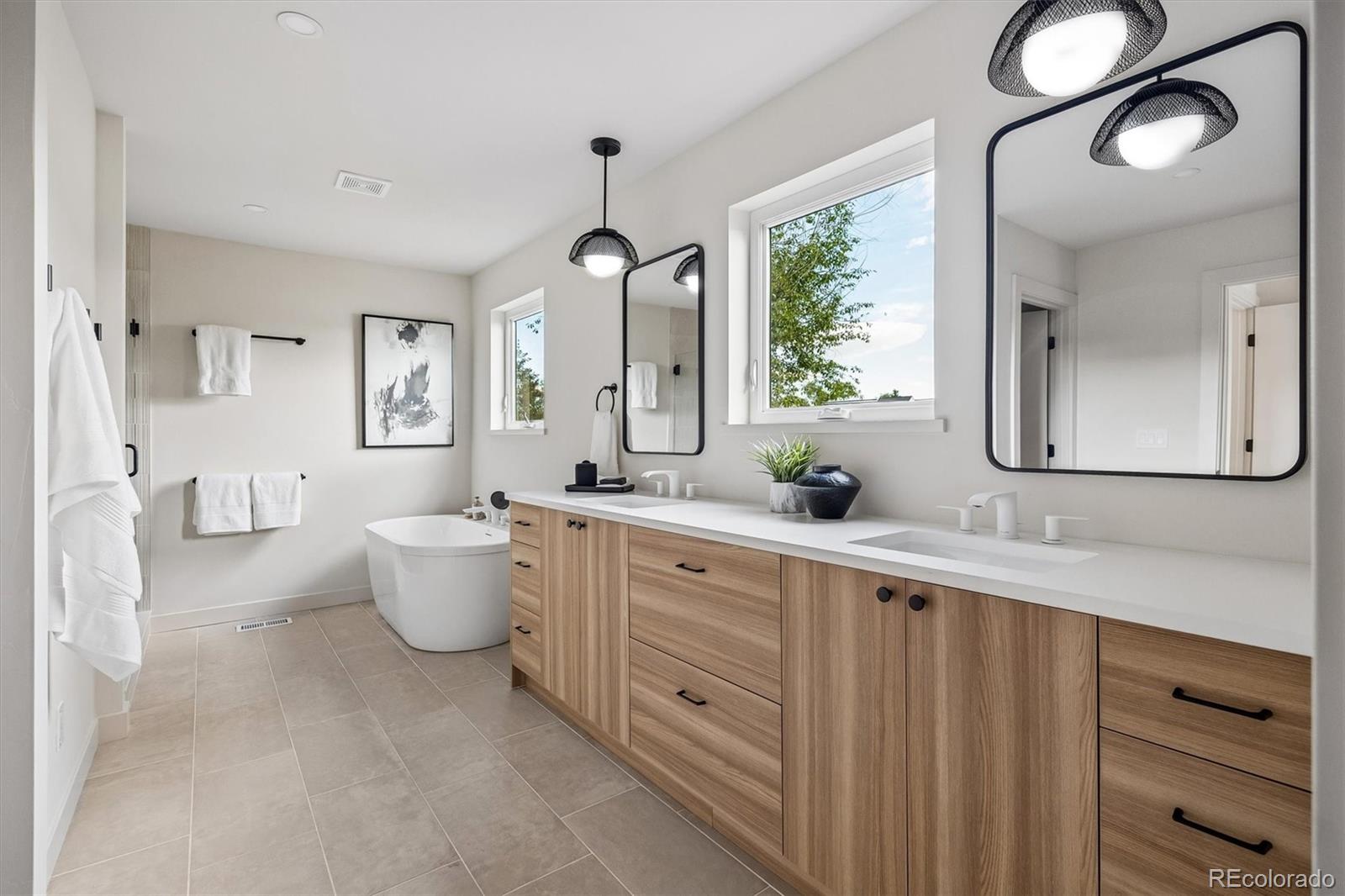 MLS Image #23 for 2365 s cherokee street ,denver, Colorado