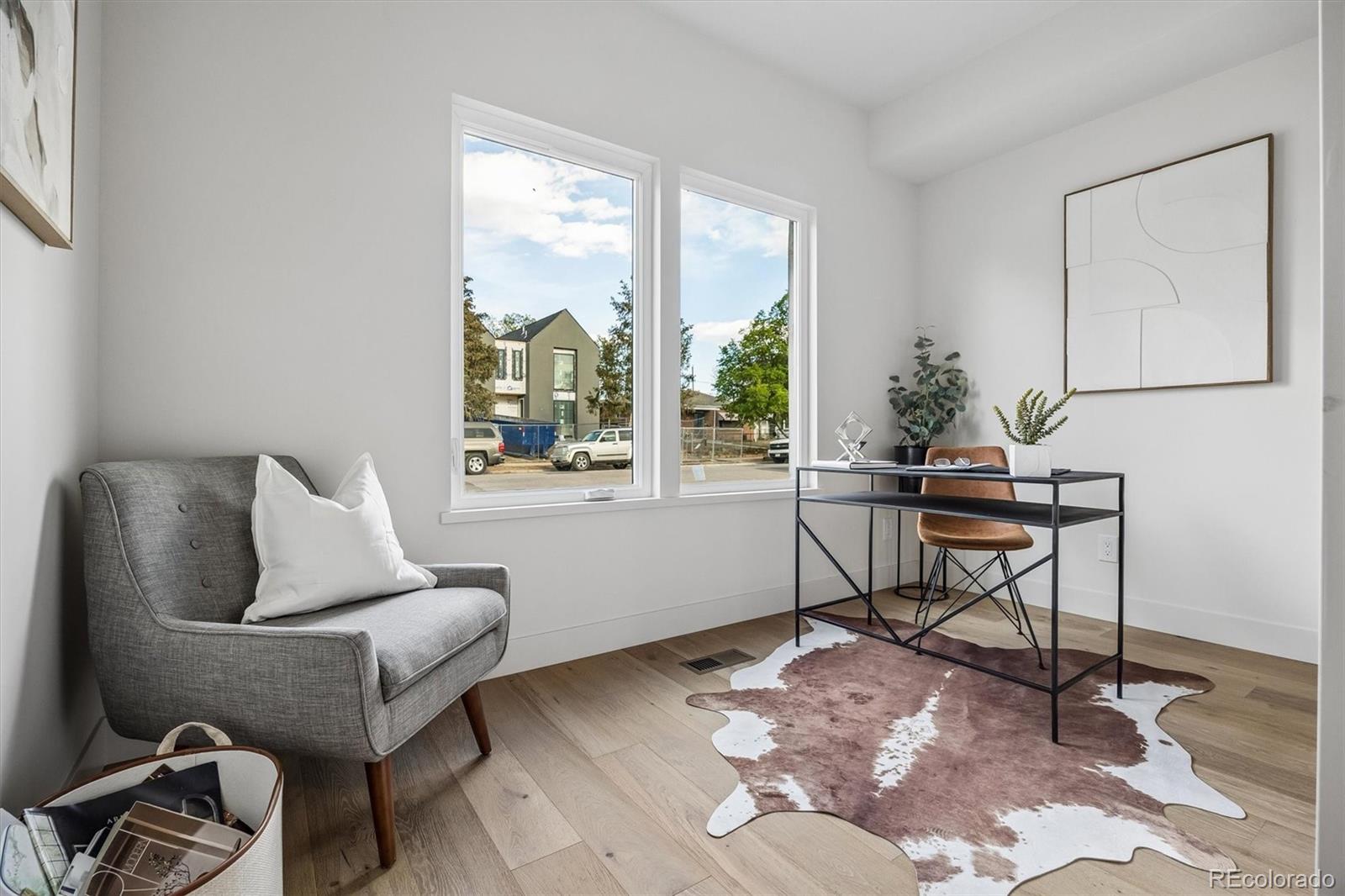MLS Image #7 for 2365 s cherokee street ,denver, Colorado