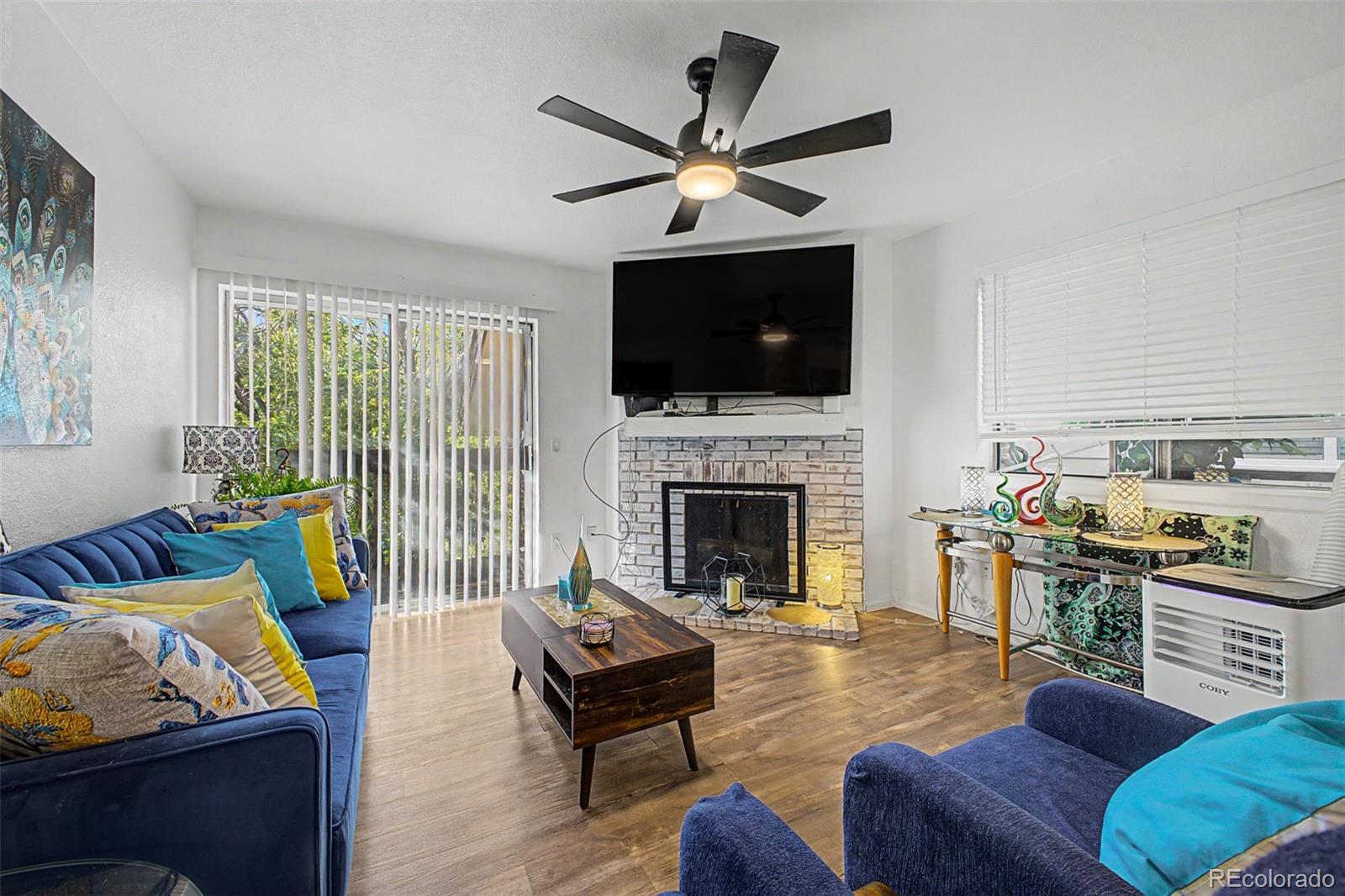 MLS Image #3 for 14806 e 2nd avenue,aurora, Colorado