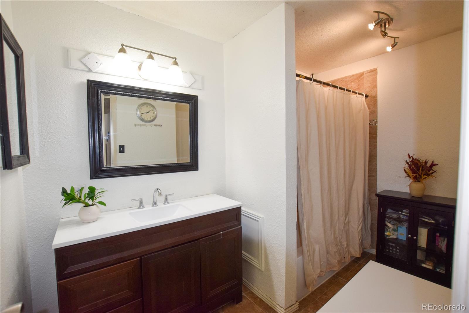 MLS Image #8 for 7755 e quincy avenue 107,denver, Colorado