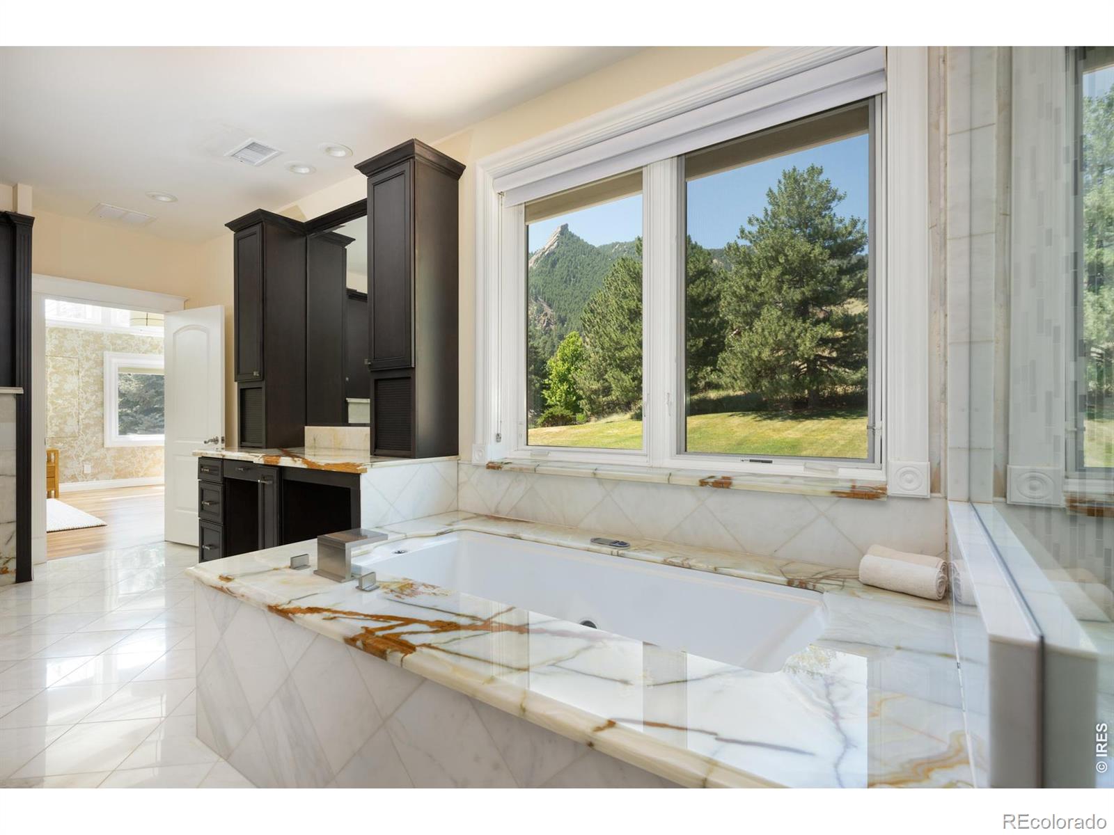 MLS Image #18 for 770  circle drive,boulder, Colorado