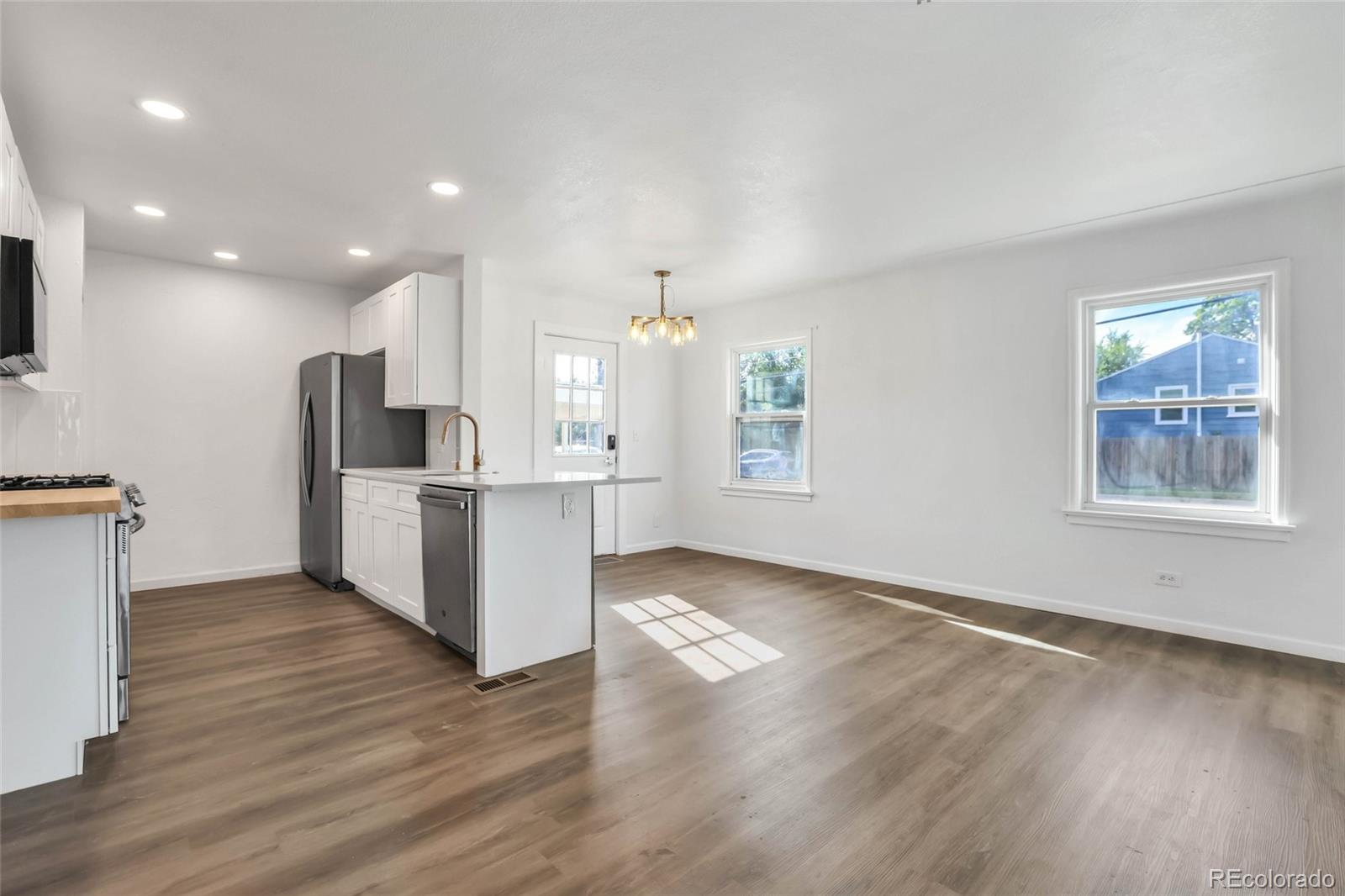 MLS Image #4 for 4296 s sherman street,englewood, Colorado