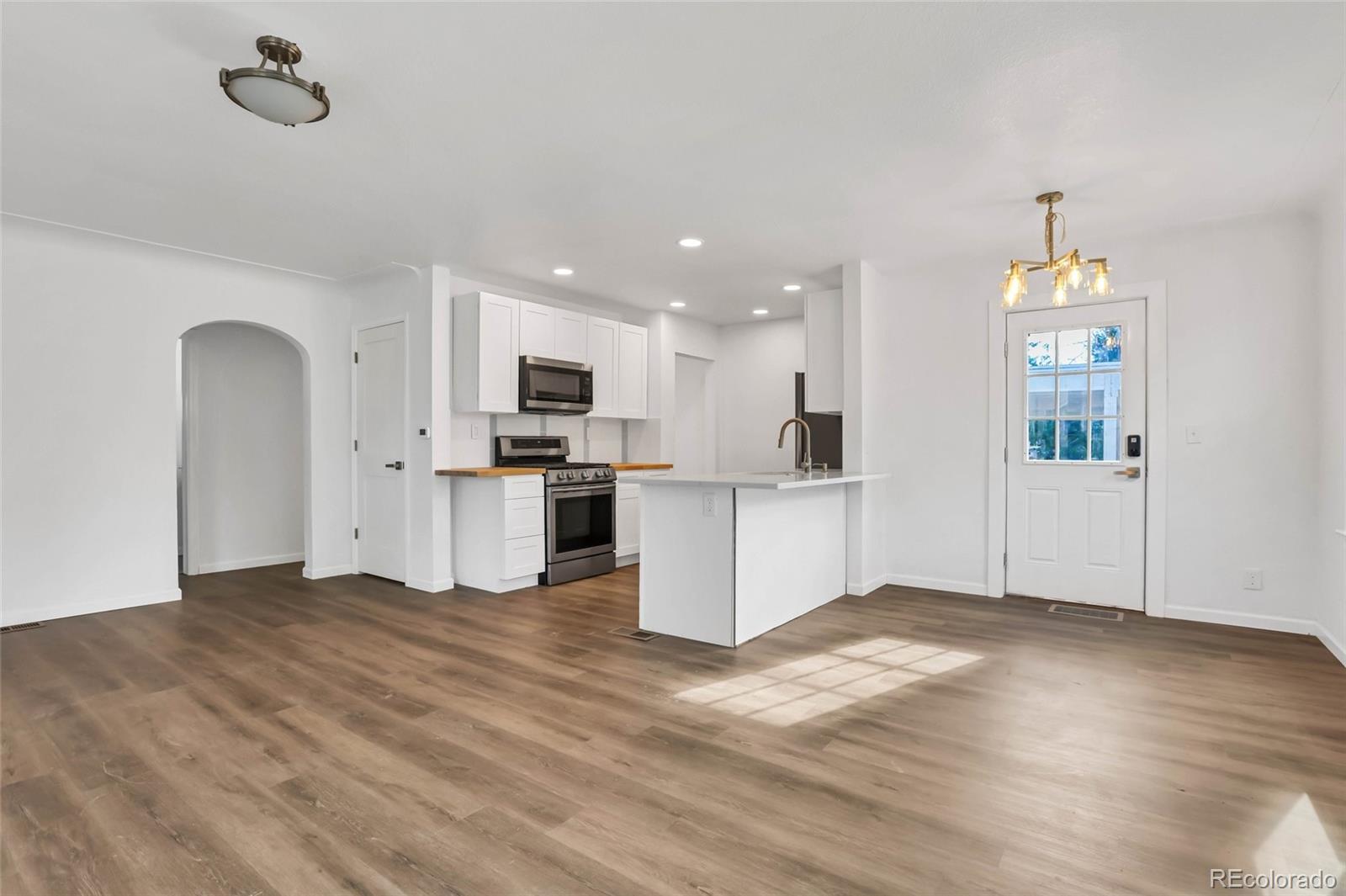 MLS Image #5 for 4296 s sherman street,englewood, Colorado