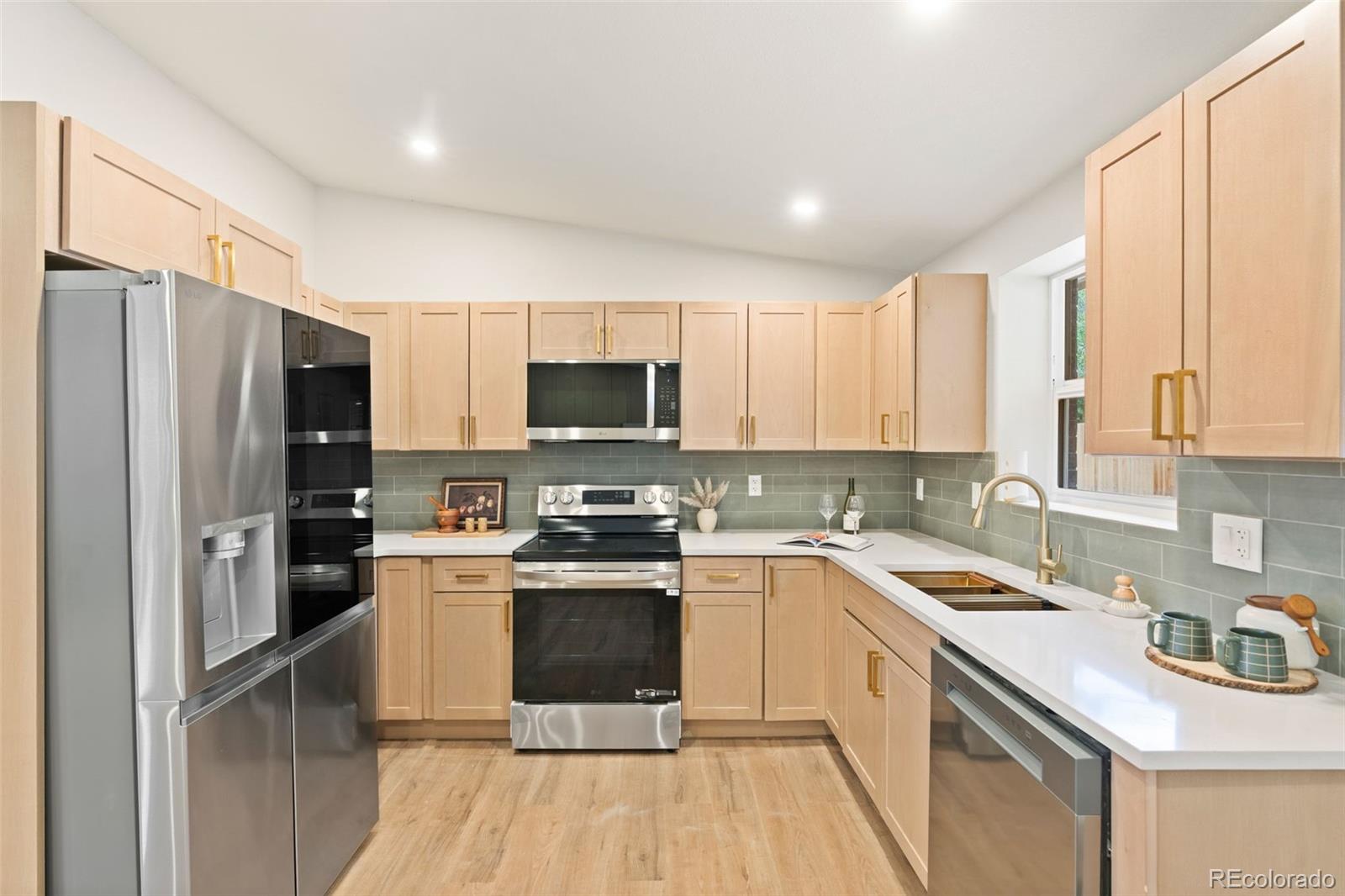 MLS Image #9 for 7290 w 33 rd avenue,wheat ridge, Colorado