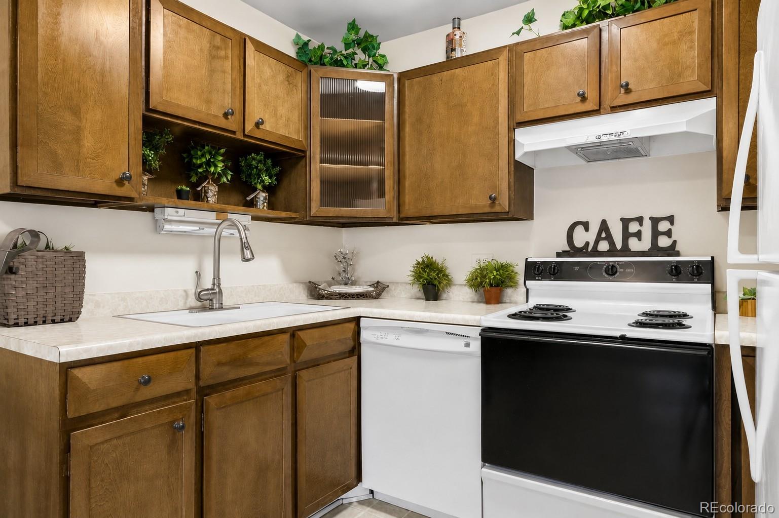 MLS Image #1 for 660 s alton way,denver, Colorado