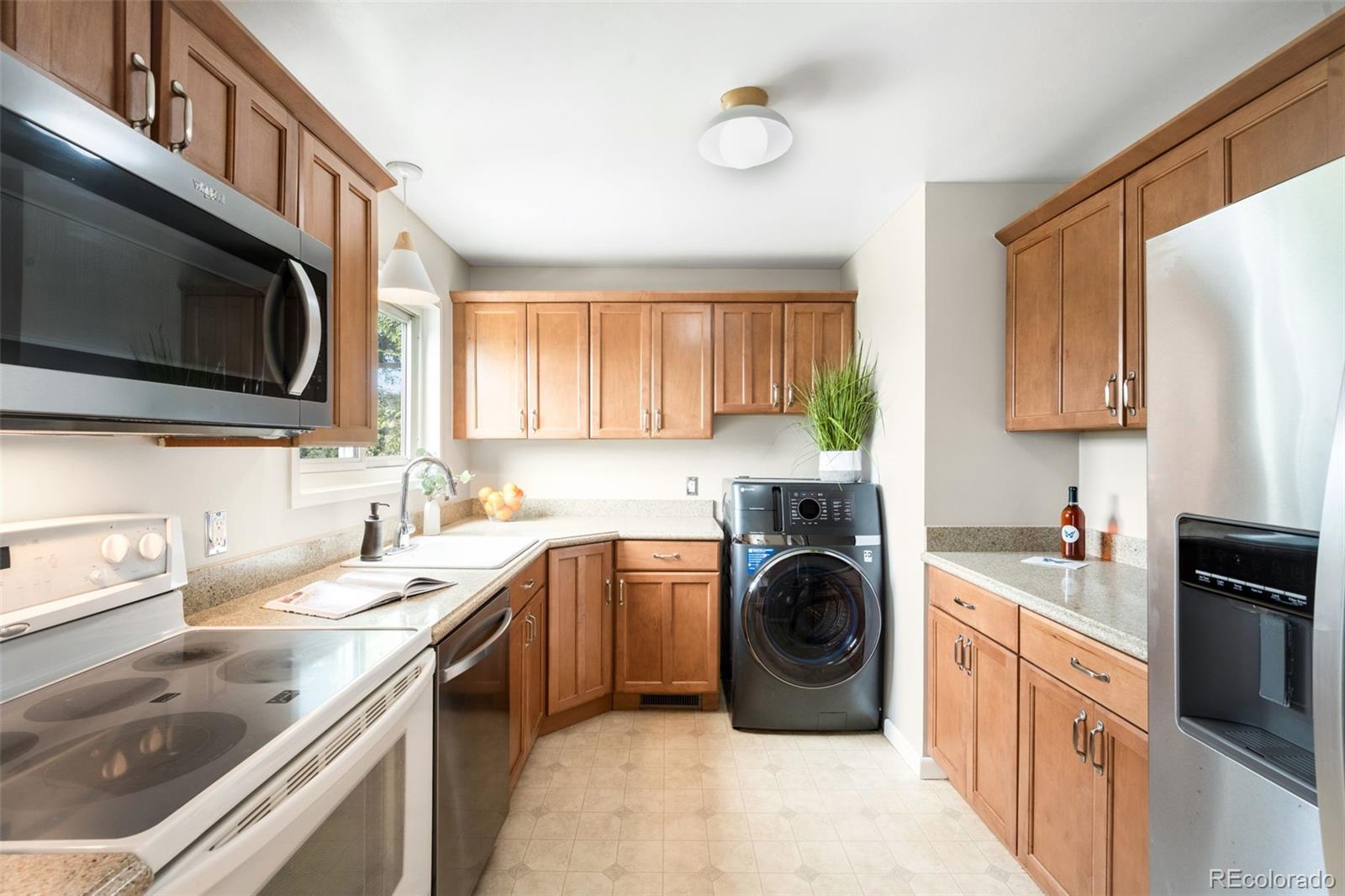 MLS Image #4 for 1495 s locust street,denver, Colorado