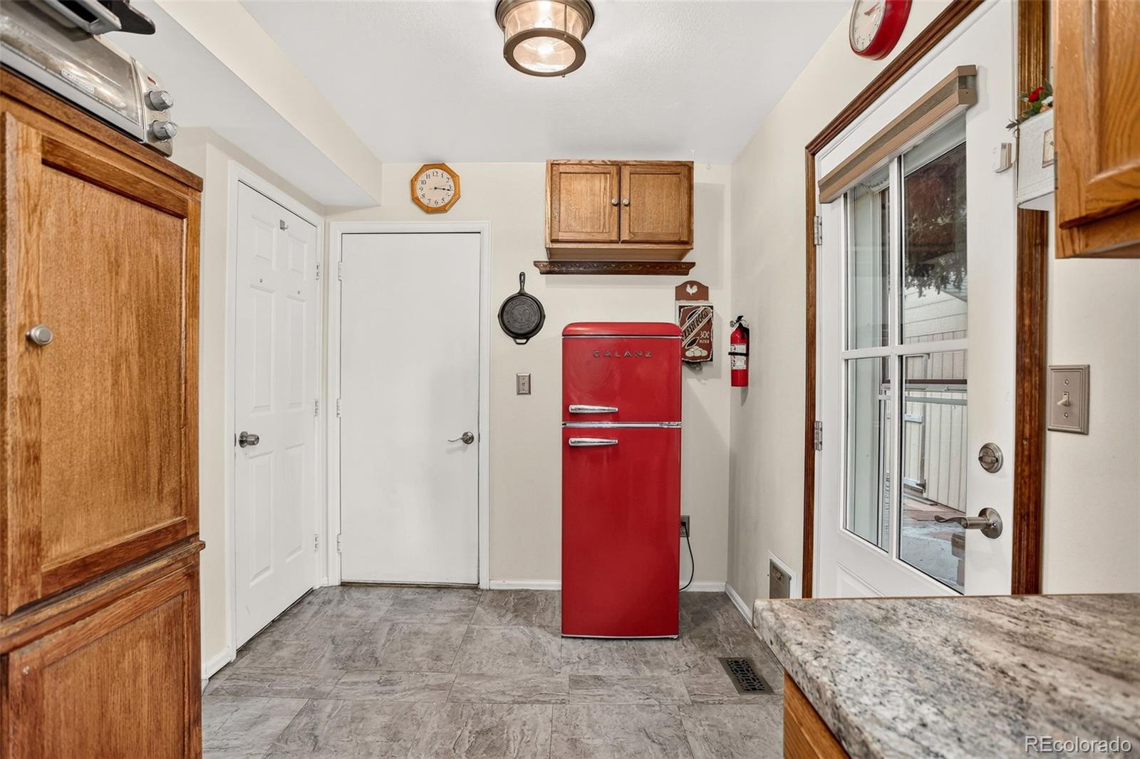 MLS Image #12 for 750  century place,monument, Colorado