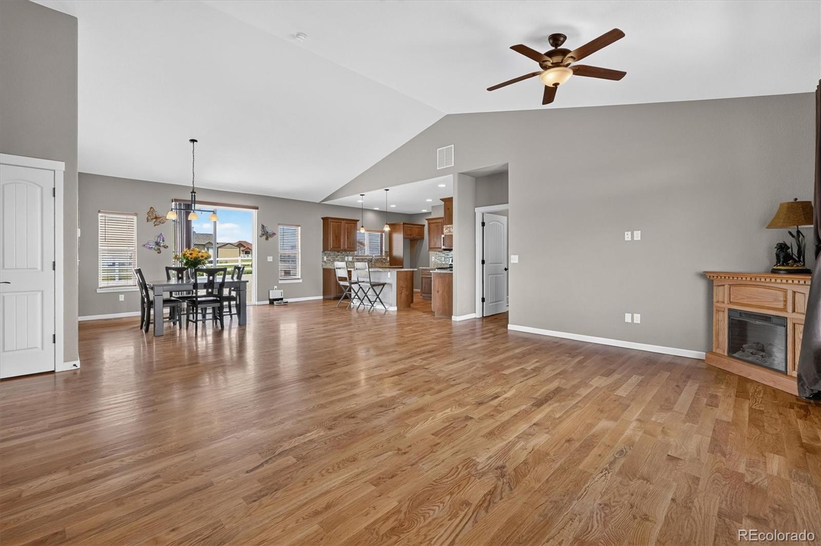 MLS Image #11 for 14545  barksdaly way,keenesburg, Colorado