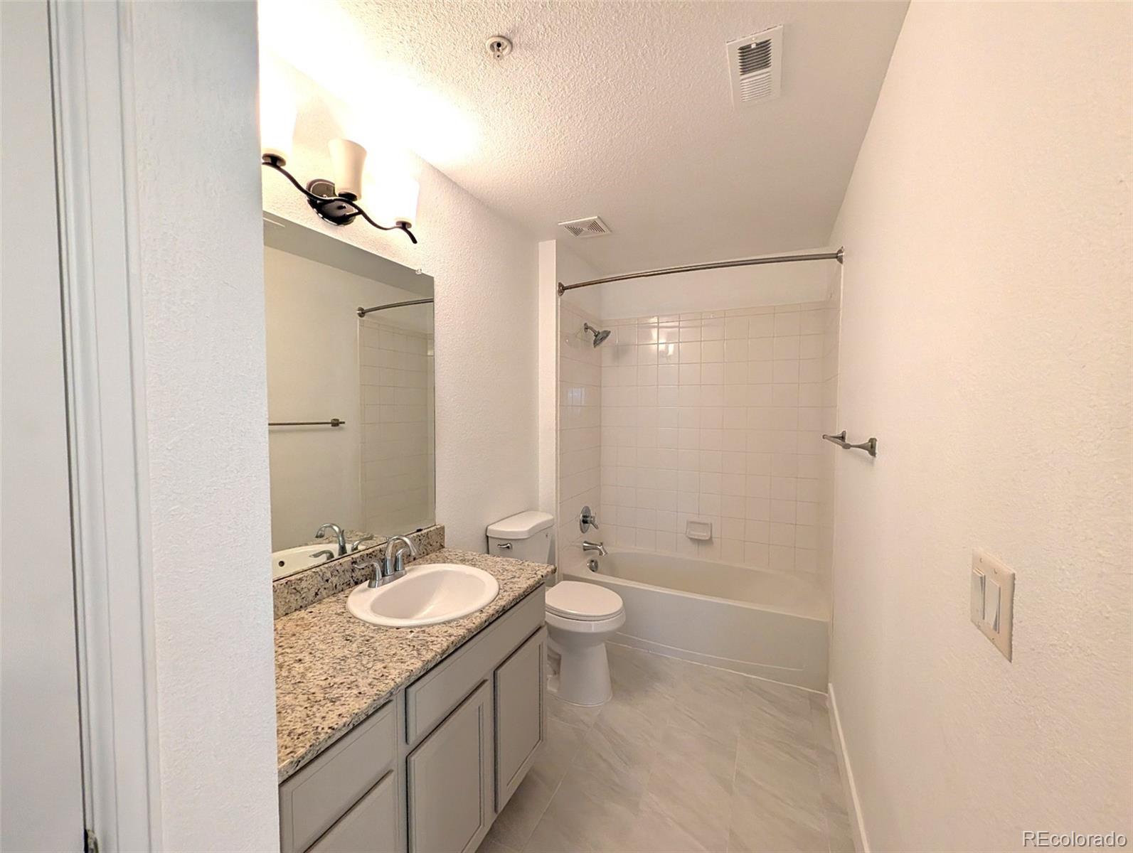MLS Image #15 for 1614  granby way,aurora, Colorado
