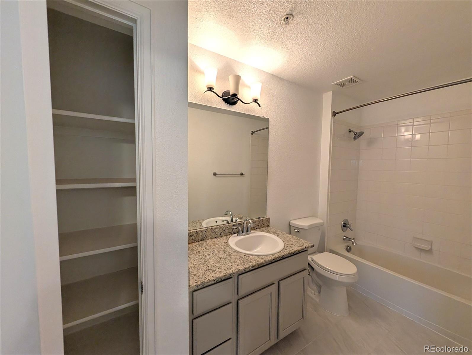 MLS Image #16 for 1614  granby way,aurora, Colorado