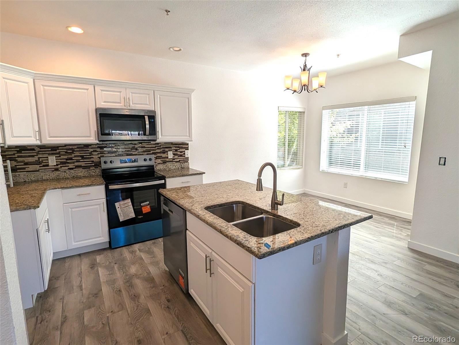 MLS Image #4 for 1614  granby way,aurora, Colorado