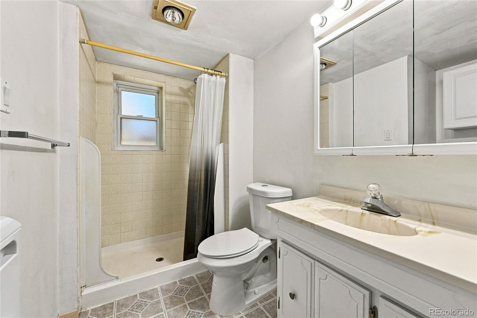 MLS Image #19 for 4640 s everett street,denver, Colorado